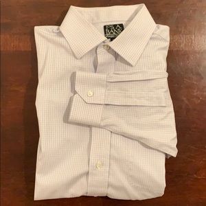 Men’s button down dress shirt